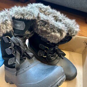 Khombu Women's Size 9M Slope Black Leather Faux Fur Lined Lace-Up Winter Boots